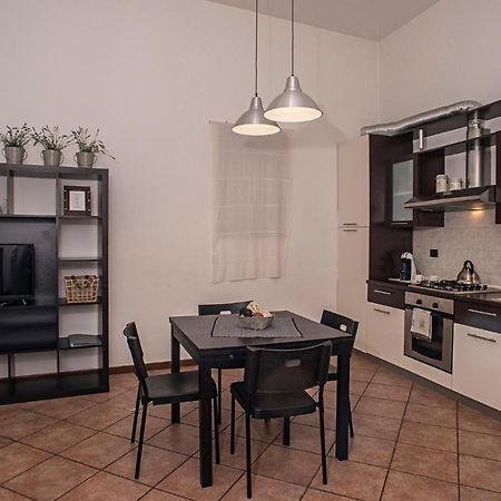 Cortile Del Forno Nel Centro Storico Apartment Arona Exterior photo