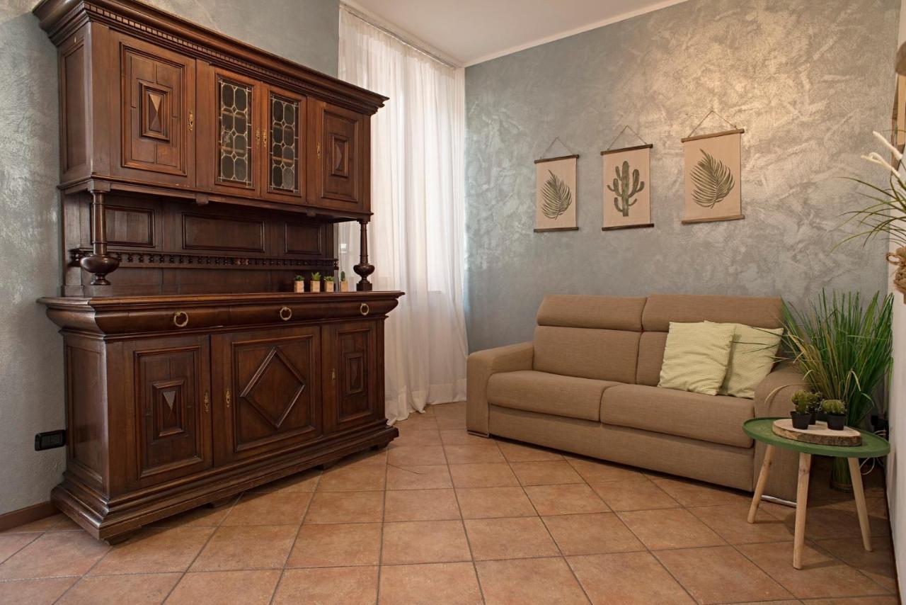 Cortile Del Forno Nel Centro Storico Apartment Arona Exterior photo